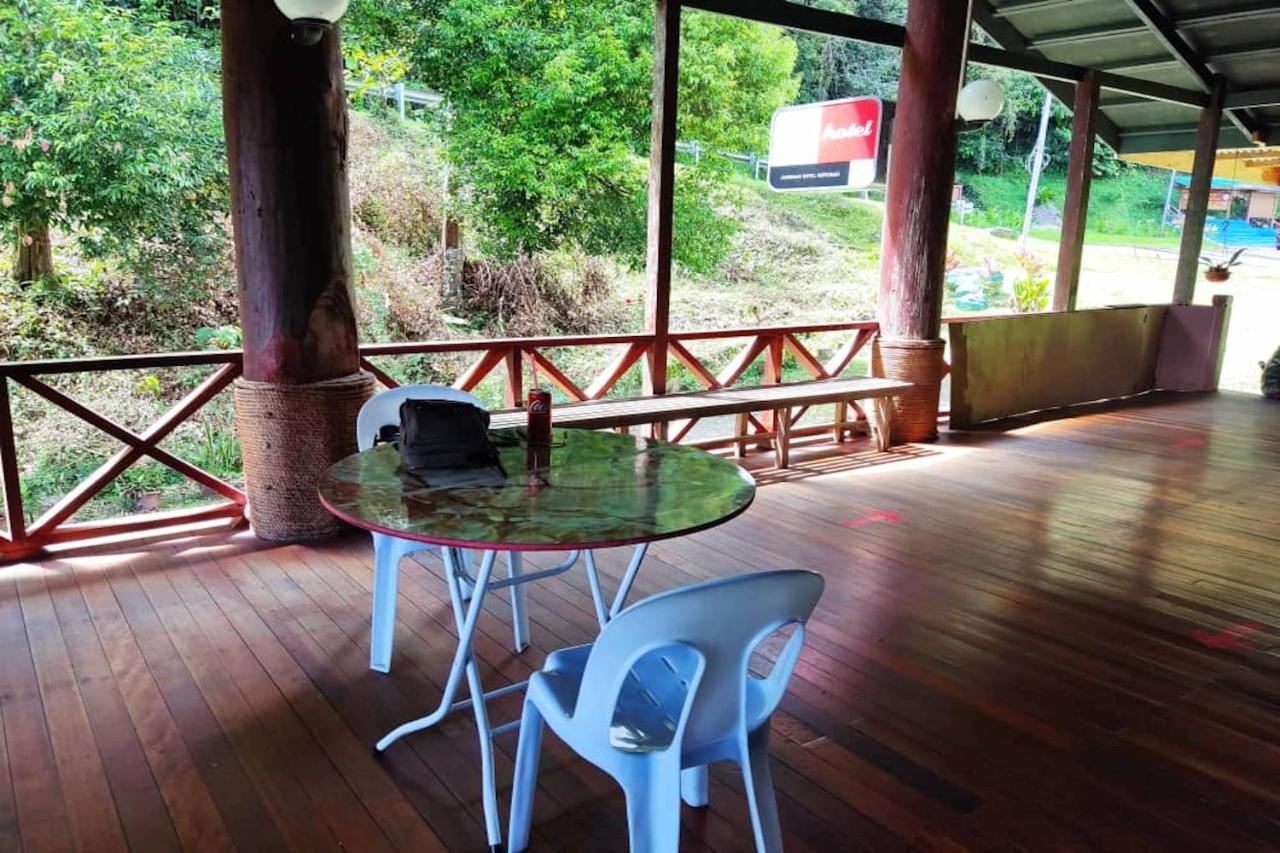 Oyo Home 90396 Mahua Rainforest Paradise Tambunan Esterno foto